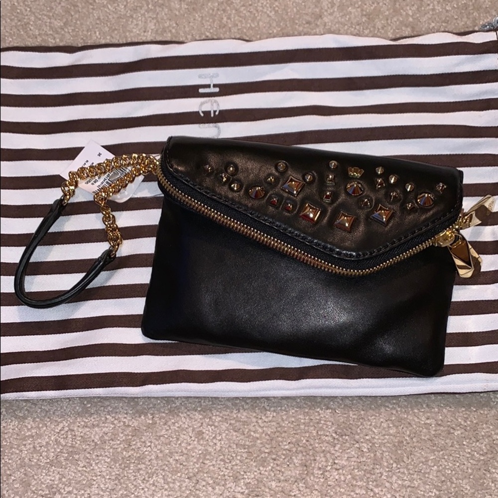 Henri Bendel leather Wristlet NWT